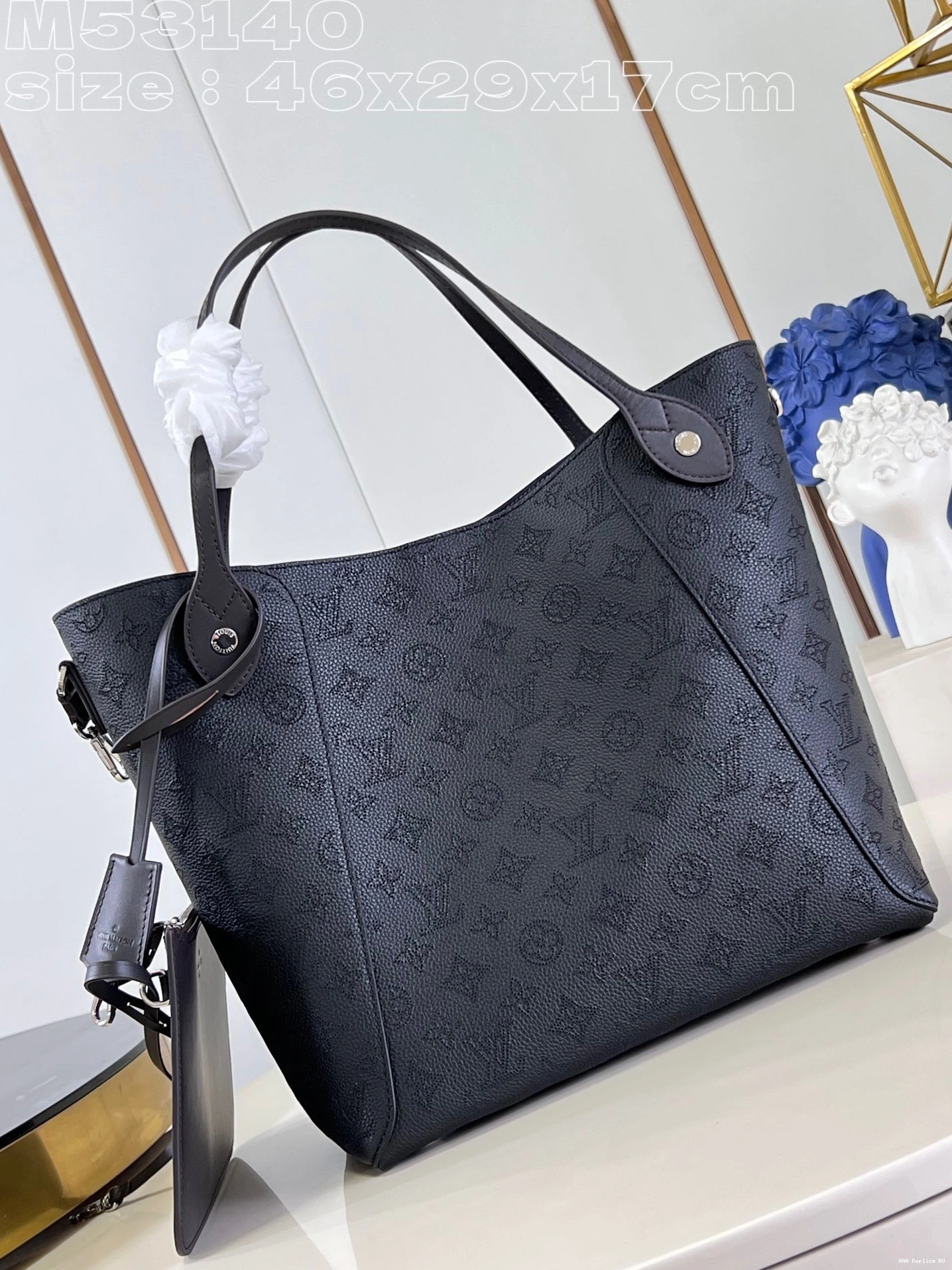 Aaa replica bags x VUITTON HINA-46 17CM 29.5 LOUIS x 0822